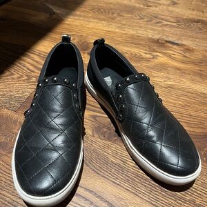 Donald J. Pliner Black Quilted Flats